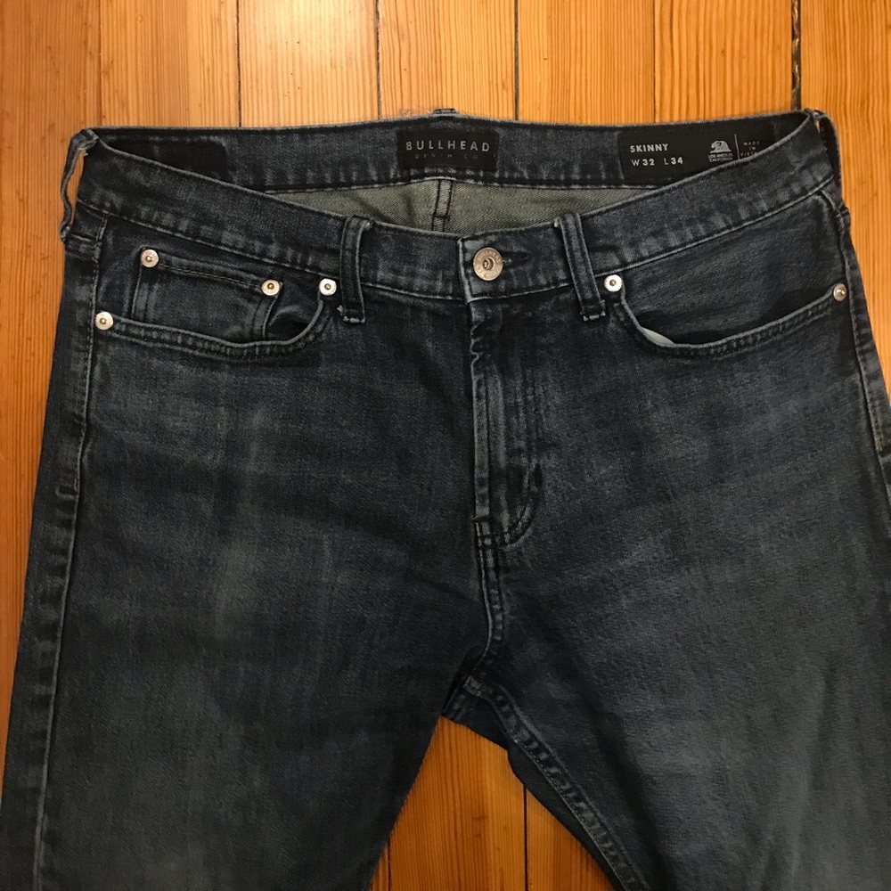 Bullhead Men Skinny Jeans - Picture 3 of 5